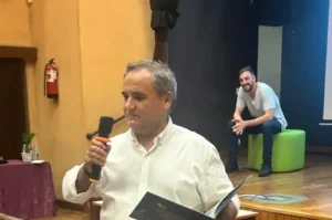 Leitura do livro "Dóris e um novelo de lã" na Escola Portuguesa de Luanda